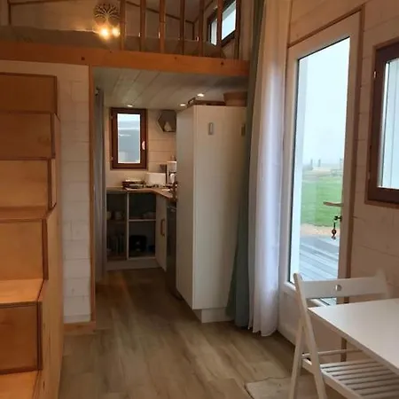 Tiny House A La Ferme Pres Paris Et Center Parcs. Semesterbostad *